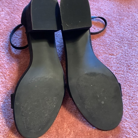 Amazon Essentials womens Nola Heeled Sandal - Picture 5 of 9